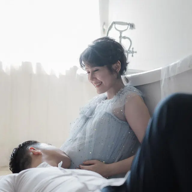 Menanti Kelahiran Anak Kedua, Ini 6 Potret Maternity Shoot Ardina Rasti