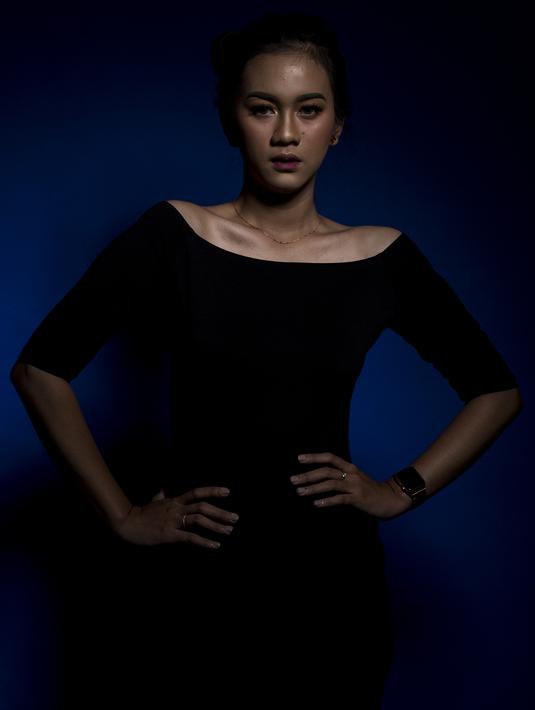 Namun jika diberikan kesempatan untuk dinner atau makan malam bersama pemain Persija Jakarta, Suroya memilih untuk bersama Marko Simic. (Bola.com/Yoppy Renato)