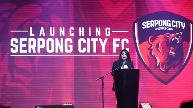 Pemimpin Serpong City FC Dewi Noviandari