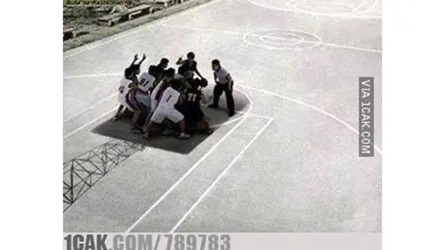 6 Kelakuan Kocak Orang Takut Panas Ini Bikin Ngakak