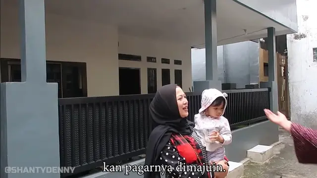 Potret Rumah Sederhana Shanty Widihastuti Sebelum Menikah Dengan Denny Cagur