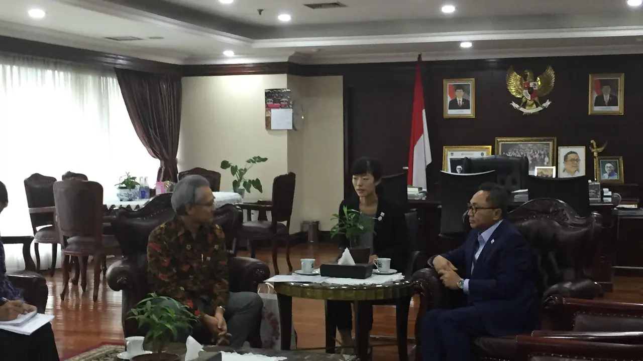 Ketua MPR Zulkifli Hasan dan Dubes Jepang