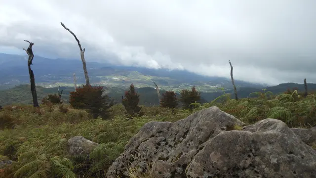Pemandangan Gunung Bawakaraeng di Sulawesi