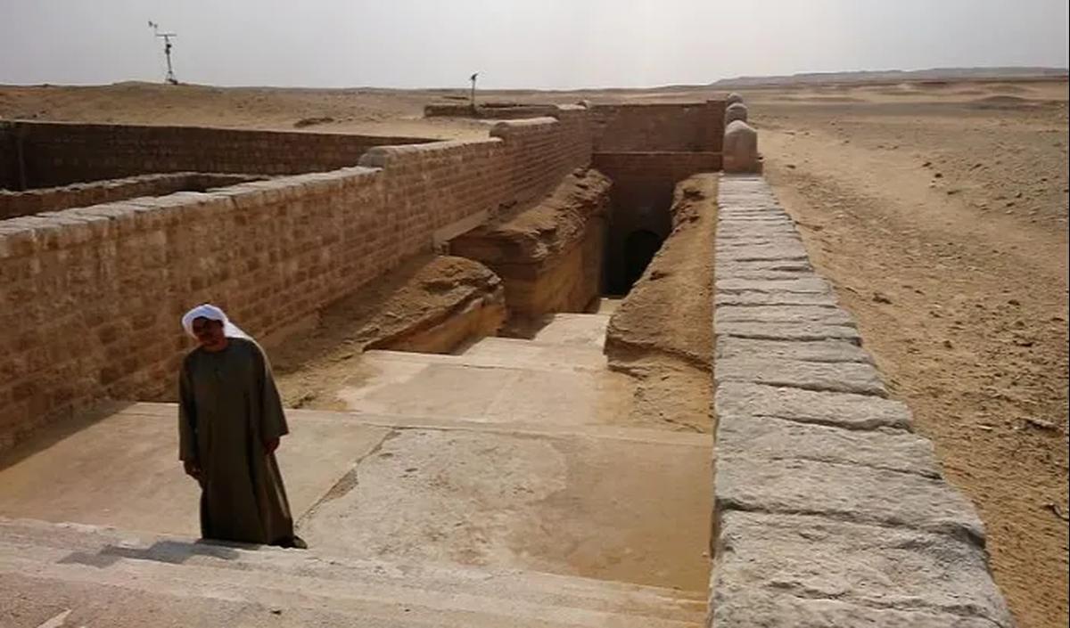 5. Serapeum