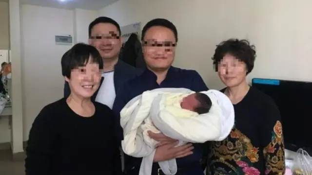 bayi tabung lahir 4tahun setelah orangtuanya meninggal (metro.co.uk)