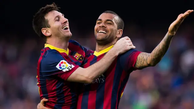 Messi Tak Ingin Dani Alves Tinggalkan Barcelona (udah)