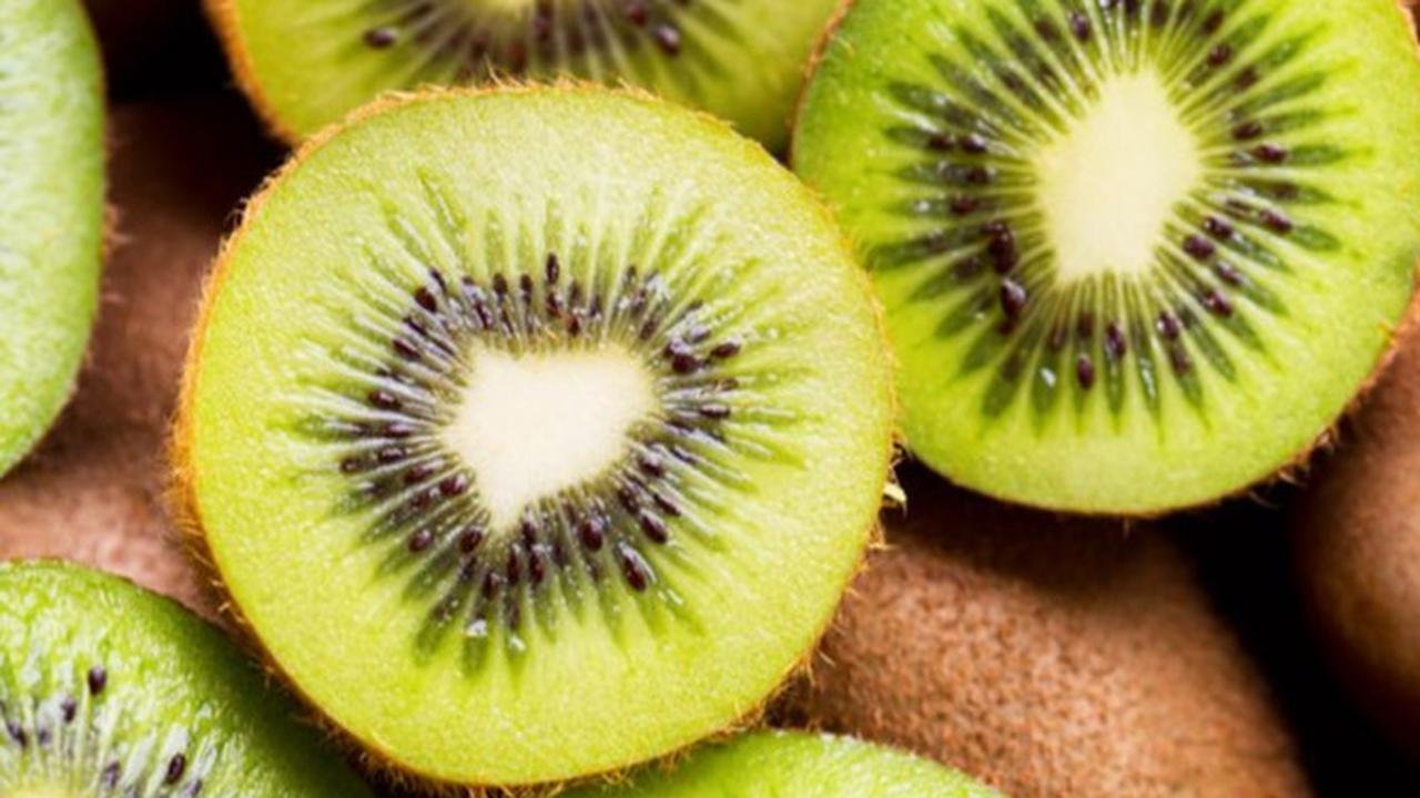 Mood Ambyar Sore Hari? Segera Konsumsi Kiwi