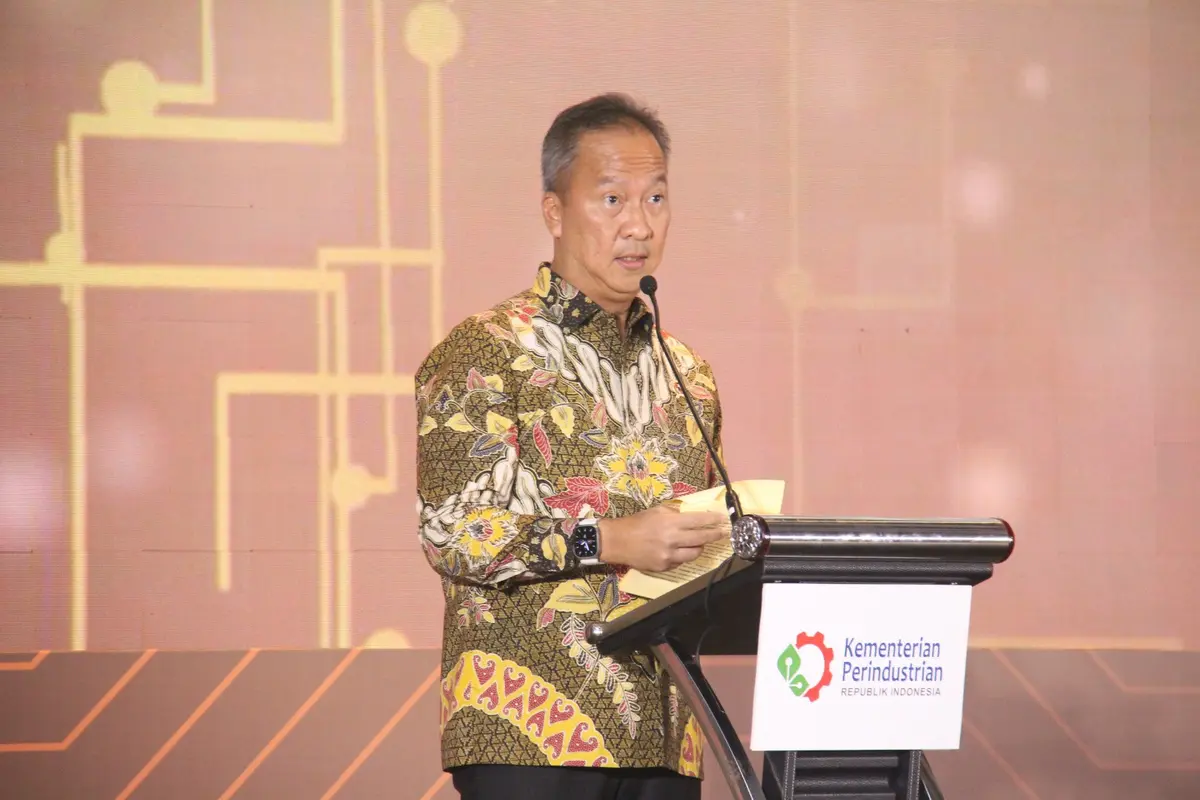 CEO Apple Tim Cook Kunjungi Indonesia, Ini Harapan Menperin Agus Gumiwang