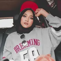 Ayu Putrisundari dan Marion Jola (Foto: Instagram/ayuenstar, Instagram/lalamarionmj)