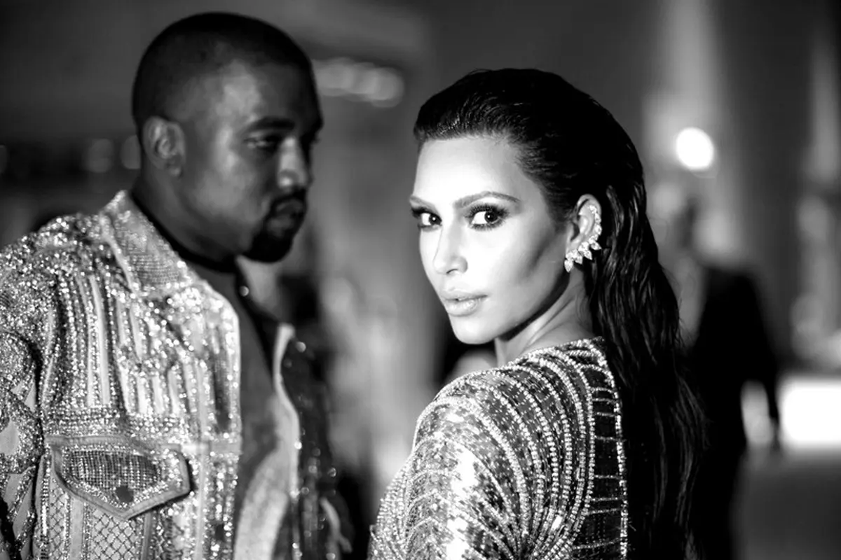 [Bintang] Kanye West - Kim Kardashian