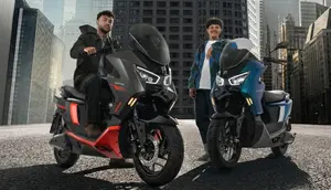 Komparasi Motor Listrik Polytron Fox 350 vs Yamaha NMax