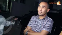 Kelompok Enji Keroyok Korban Pakai Botol Minuman