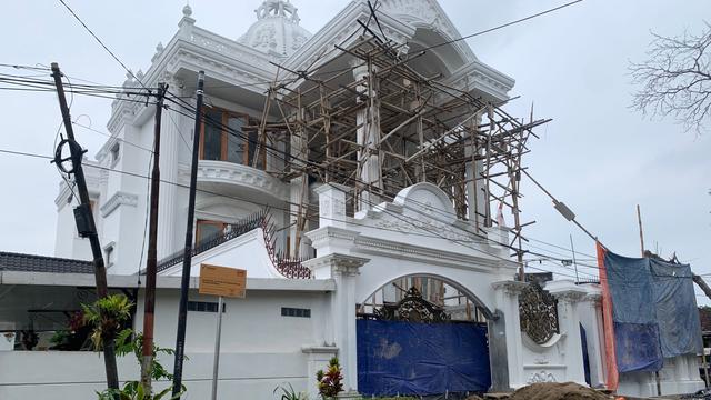 Harta Kekayaan Disorot, Orangtua Koas Junior Unsri Sulap Hunian Lawas Jadi Rumah Mewah di Palembang