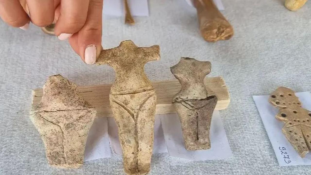 Menggali di Permukiman Berusia 6.200 Tahun, Arkeolog Temukan Benda Ritual di Liang Lahat