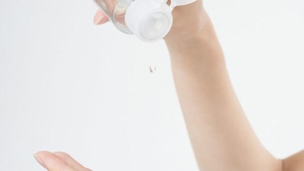 Punya Kulit Berjerawat? Simak Urutan Skincare Malam yang Paling Efektif untuk Hasil Maksimal