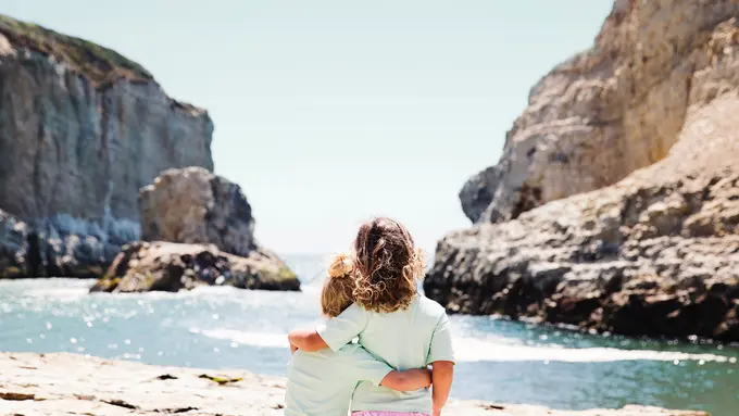 [Fimela] Ilustrasi Saudara Kandung