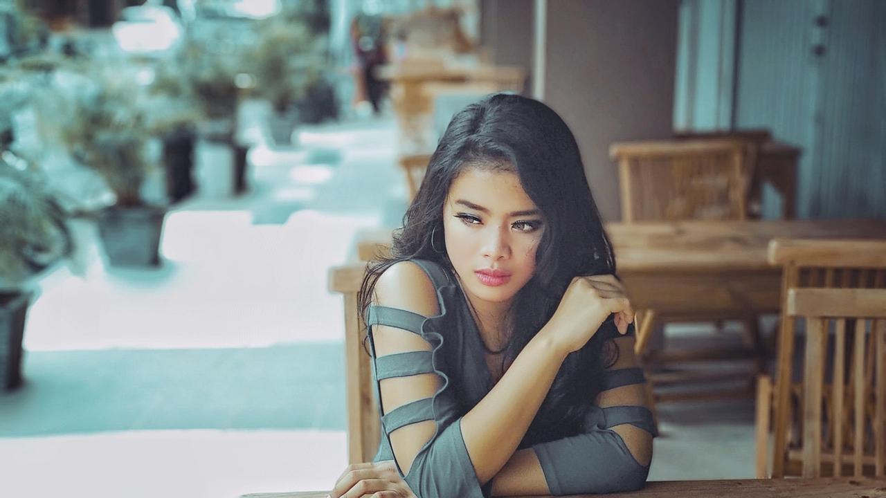 [Bintang] Selalu Tampak Bad Mood, 3 Zodiak Ini Padahal Aslinya Biasa Saja