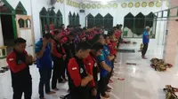 Kegiatan Keagamaan Tidak Lepas dari Rangkaian Perjalanan Peserta Kapal Pemuda Nusantara (KPN) 2018 (Muhammad Radityo Primasmoro/Liputan6.com)