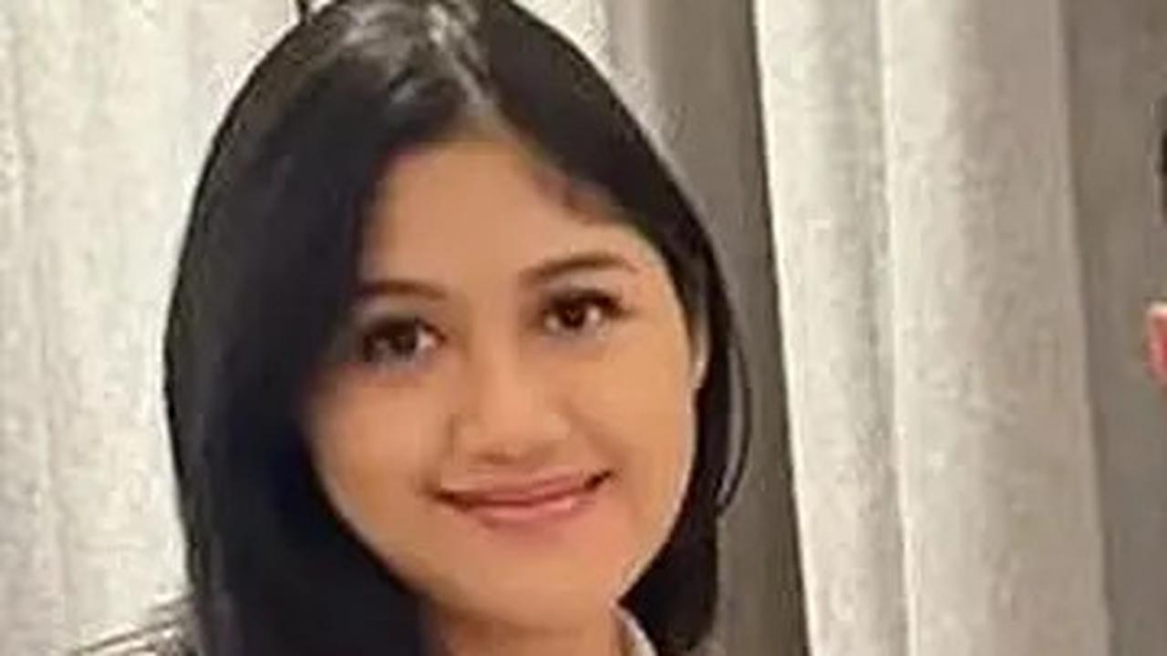 Potret Erina Gudono Perdana Tampil Kenakan Pakaian Rumah Sakit Usai Melahirkan, Bebas dari Riasan