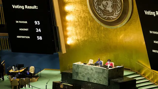 Majelis Umum PBB beri suara untuk menangguhkan hak-hak keanggotaan Federasi Rusia di Dewan Hak Asasi Manusia selama Sesi Khusus Darurat di Ukraina. (PBB/Manuel Elías)