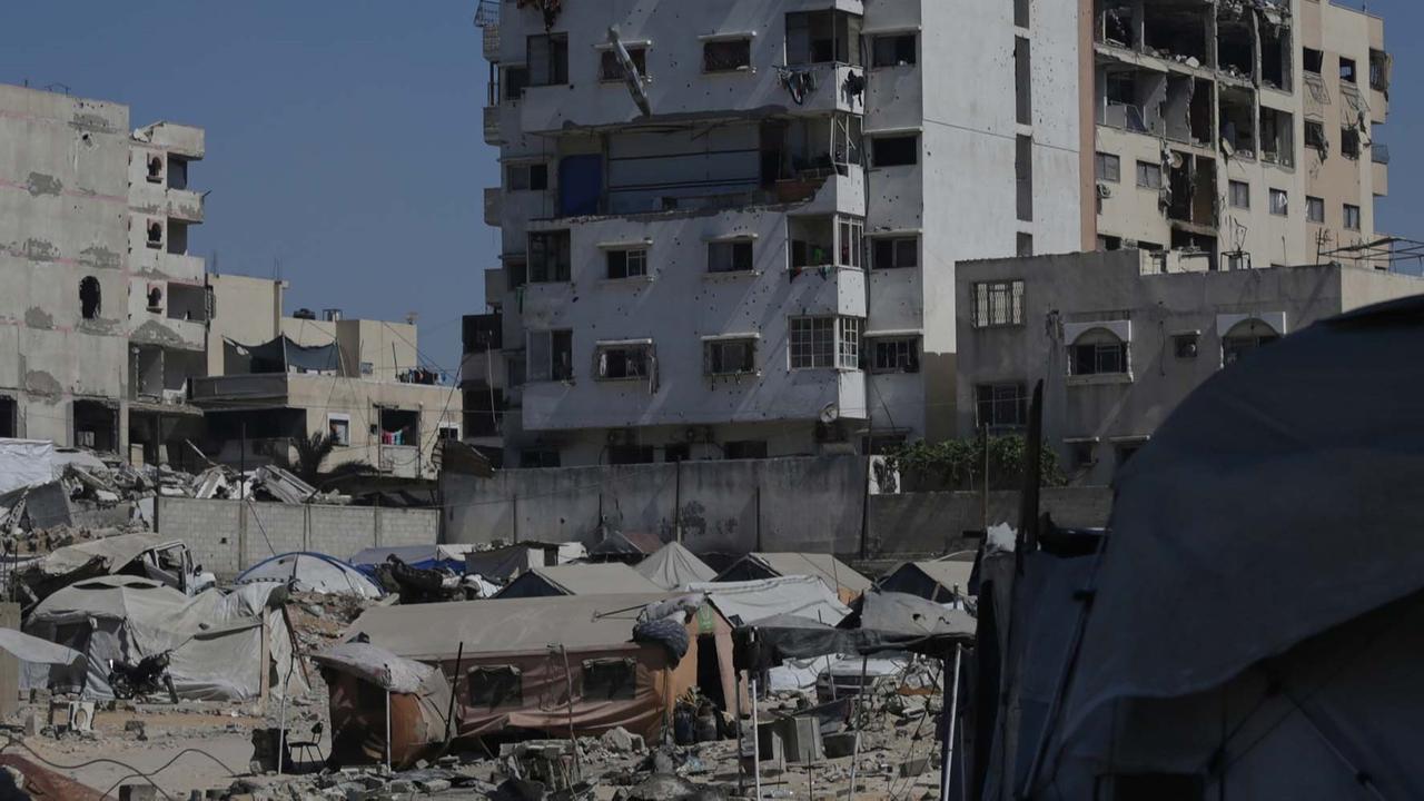 350.000 Penduduk Gaza Terpaksa Mengungsi hingga 13 Ribu Tenda Pengungsian Musnah Akibat Serangan Israel