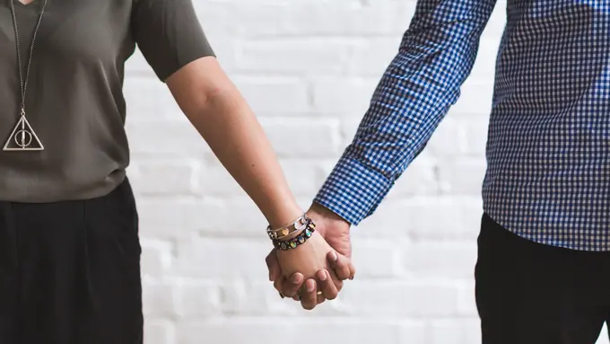 [Bintang] Memang Tak Melulu Berakhir di Pernikahan, tapi Ini Tips Langgeng Meskipun Sudah Pacaran Lama