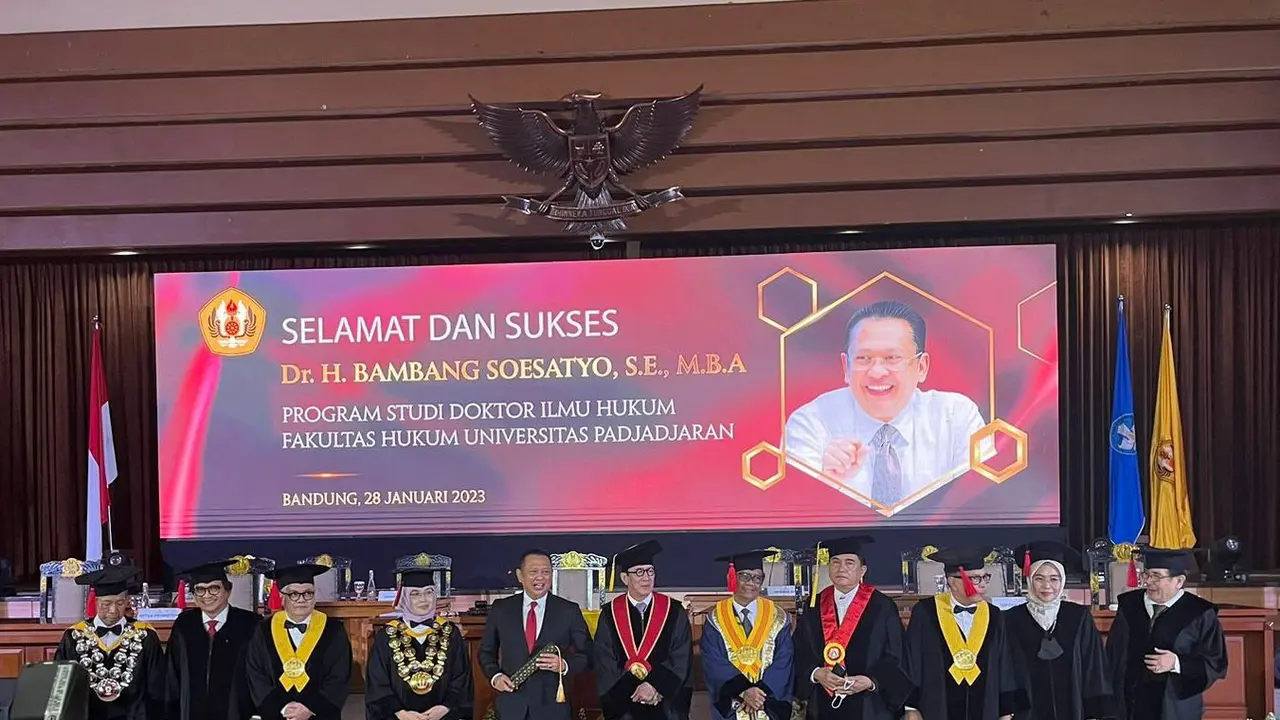 Ketua MPR RI Bambang Soesatyo resmi meraih gelar doktor dari Fakultas Hukum Universitas Padjadjaran (Istimewa)