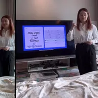 Putri Indra Brasco dan Mona Ratuliu, Davina Shafa Felisa genap 20 tahun. Putri sulung yang biasa disapa Mima Shafa itu memiliki cara unik untuk belajar mandiri. Berikut  potretnya Mima mengajukan profosal untuk ngekost. [Instagram/indrabrasco]