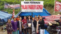 Gaulnya Gaya Dian Sastro Ikut Aksi Demo Kartini Kendeng