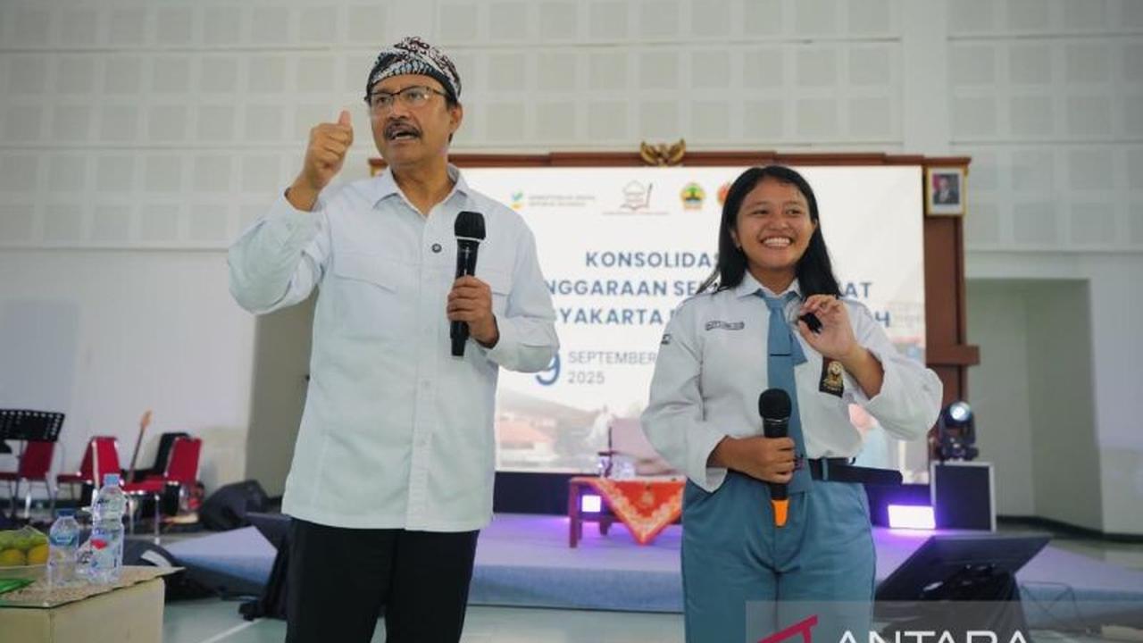 Trivia Unik: Mensos Ajak Dinsos DIY-Jateng Sukseskan Sekolah Rakyat, Demi Target Nol Persen Kemiskinan Ekstrem 2026!