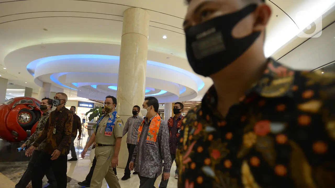 FOTO: Mendag Tinjau Penerapan Protokol Kesehatan di Mal Kota Kasablanka