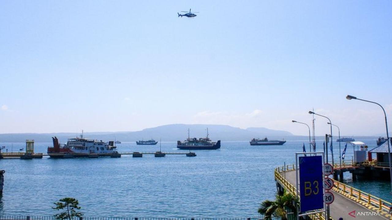 ASDP Ketapang Optimalkan 30 Kapal Feri untuk Urai Antrean Kendaraan di Pelabuhan