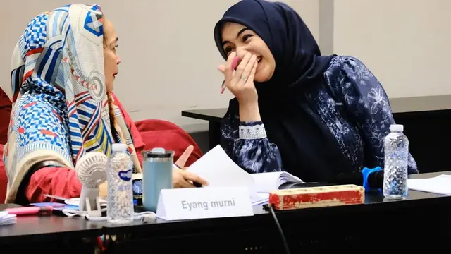 6 Potret Pemain Air Mata di Ujung Sajadah 2 Baca Naskah Bersama, Nangis Sampai Rebutan Tisu