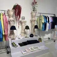 Memperkenalkan ASAU: A Space Amongst Us, sebuah ruang kreatif kekinian milik 5 brand lokal Indonesia.