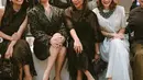 Dengan personal style yang diangkat oleh Raisa dan Maudy Ayunda, keduanya terlihat begitu elegan.  [Foto: Instagram/ Nazira C. Noer]