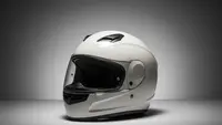 Cara Cuci Bagian Dalam Helm Agar Tidak Bau, Panduan Lengkap dan Aman