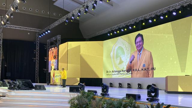 Ketua Umum Partai Golkar Airlangga Hartarto memberikan pidato pengarahan HUT Golkar ke-58 di JIEXPO Kemayoran Jakarta