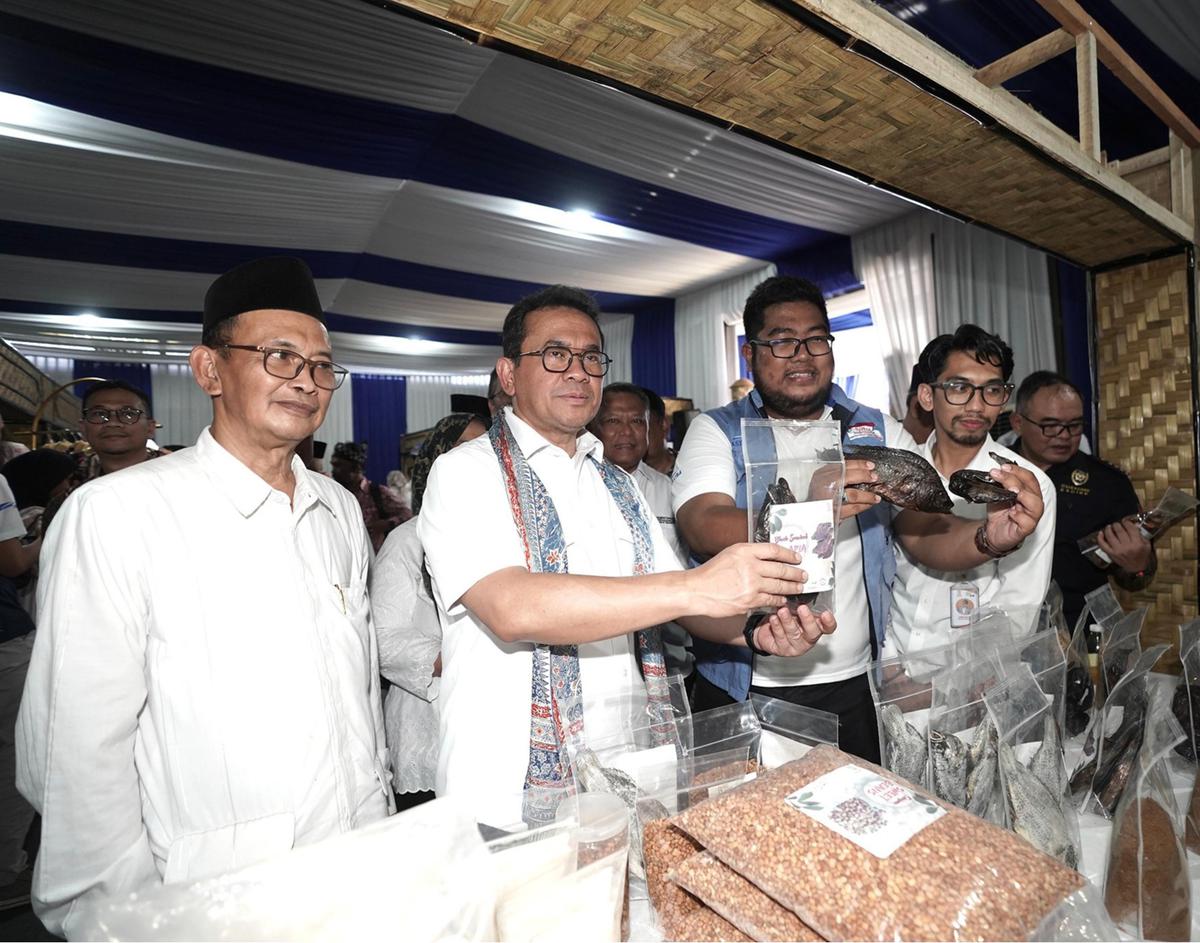 Mendag Budi Santoso Lepas Ekspor Kacang dan Produk Perikanan Perdana ke Belanda Senilai Rp2,5 Miliar