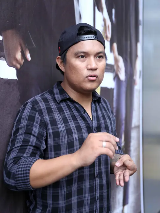Sebelum bekerja sama dengan Bily Syahputra, Posan Tobing terlebih dulu kepincut dengan penyanyi seksi Tiqa Kartika pada tahun 2015. (Nurwahyunan/Bintang.com)