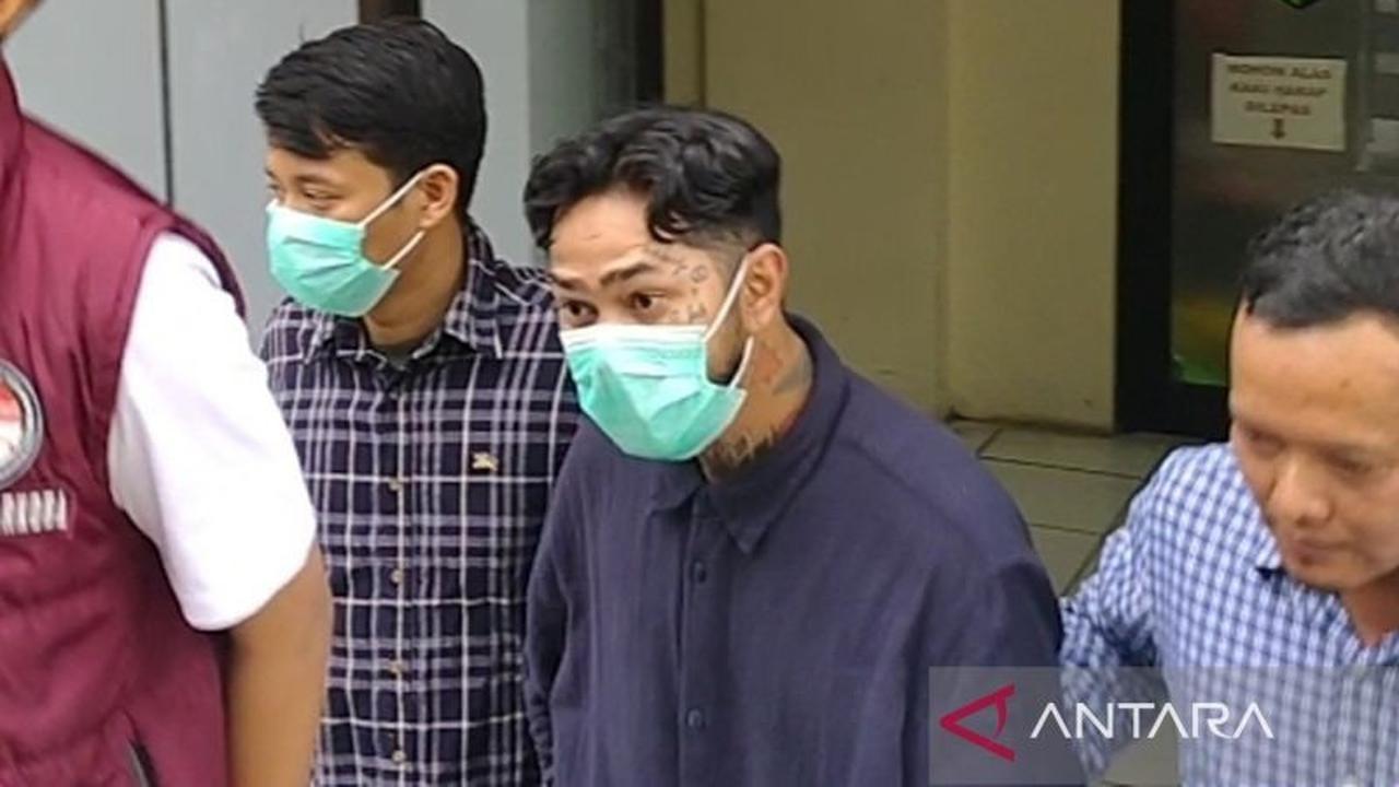 Mohon Doa Usai Diperiksa, Vokalis Killing Me Inside Onad Positif Narkoba Ganja dan Ekstasi