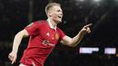 Scott McTominay dipercaya menjadi starter dan tampil apik di lini tengah saat laga melawan Aston Villa. Dia mencetak gol terakhir MU dengan memanfaatkan umpan silang Alejandro Garnacho. (AP/Dave Thompson)