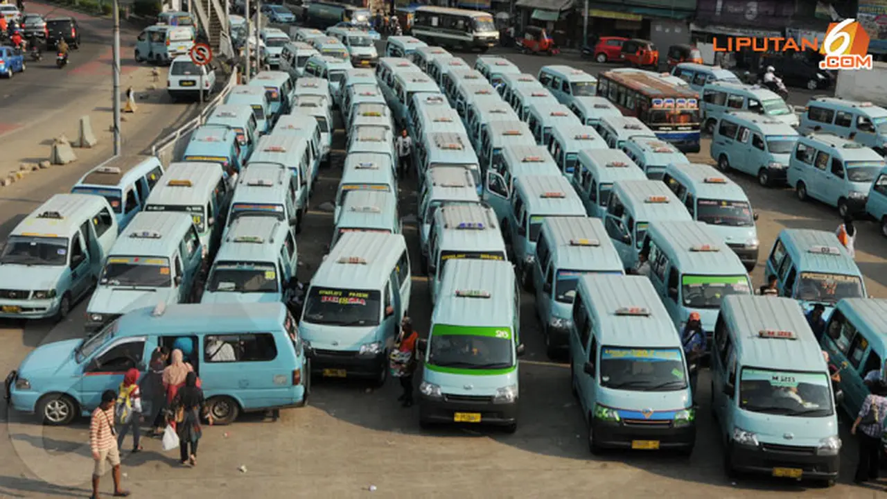 tarif-angkot-naik-1-130625d.jpg