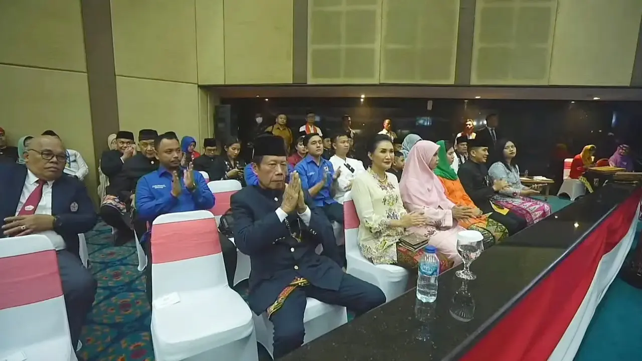 Sutiyoso Jadi Satu-satunya Mantan Gubernur DKI Hadiri Rapat Paripurna HUT ke-497 Jakarta