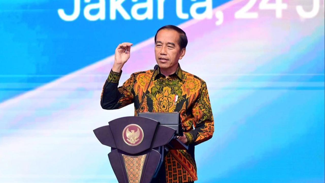 VIDEO: Jokowi Telak Skak Pejabat Gara-Gara Rumit Bikin Acara di RI "Uangnya Langsung Habis untuk Bikin Izin"