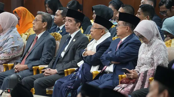Usai Pidato Sidang Tahunan MPR Prabowo Beri Hormat kepada Jokowi