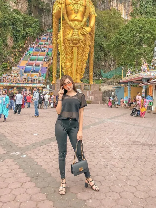 Potret Messya Iskandar Model Seksi Yang Tolak Tes Urine Saat Di Bali Hot Liputan Com