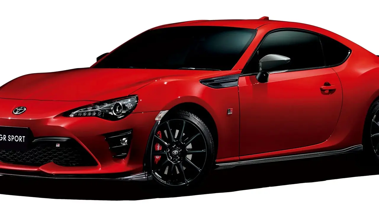 Toyota 86 GR Sport (Carscoops)