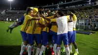 Timnas Brasil Berpesta di Markas Uruguay