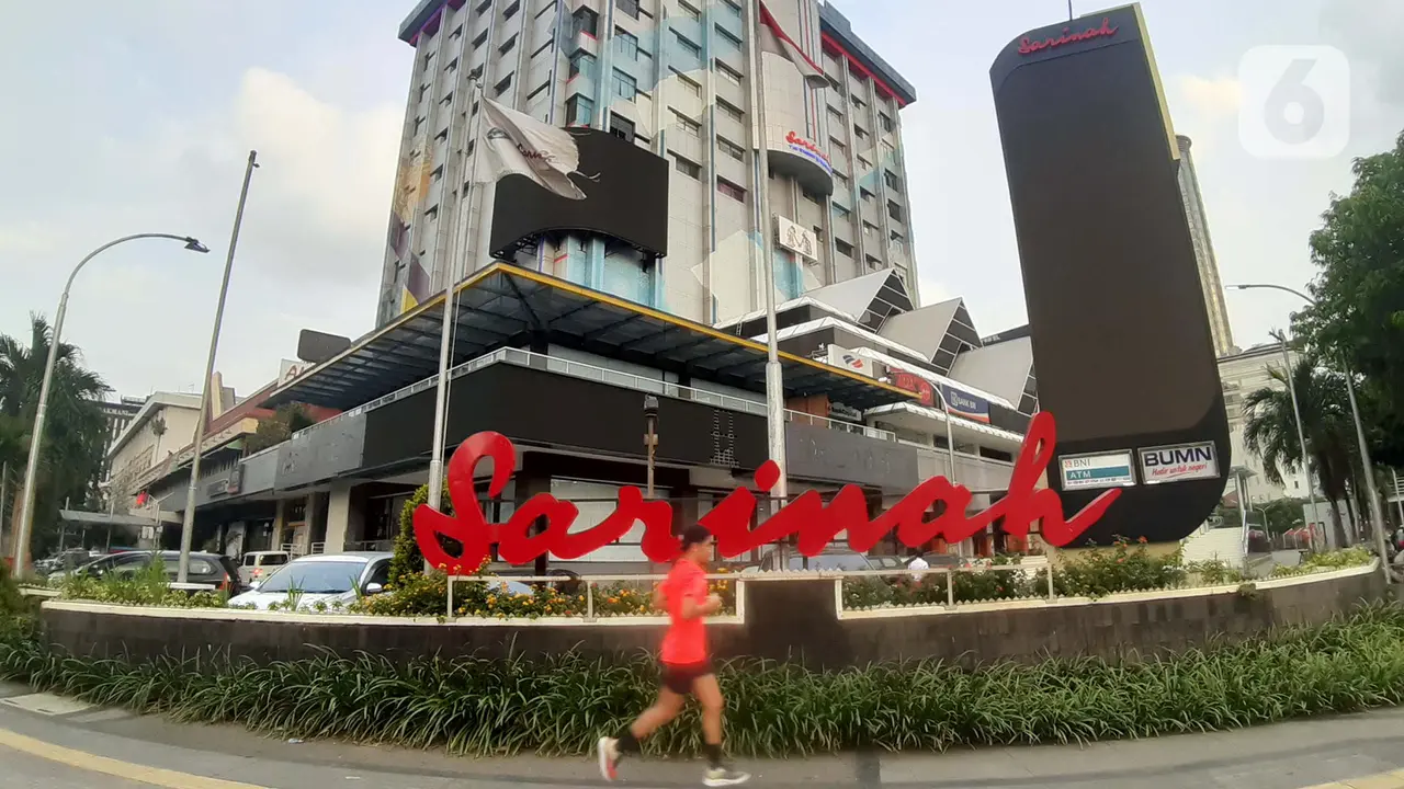 FOTO: Gedung Pusat Perbelanjaan Pertama di Indonesia Segera Direnovasi