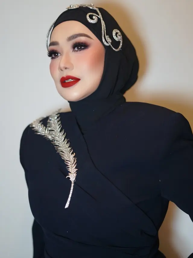Reza Artamevia. (Foto: Dok. Instagram @cucuquincher_makeup)